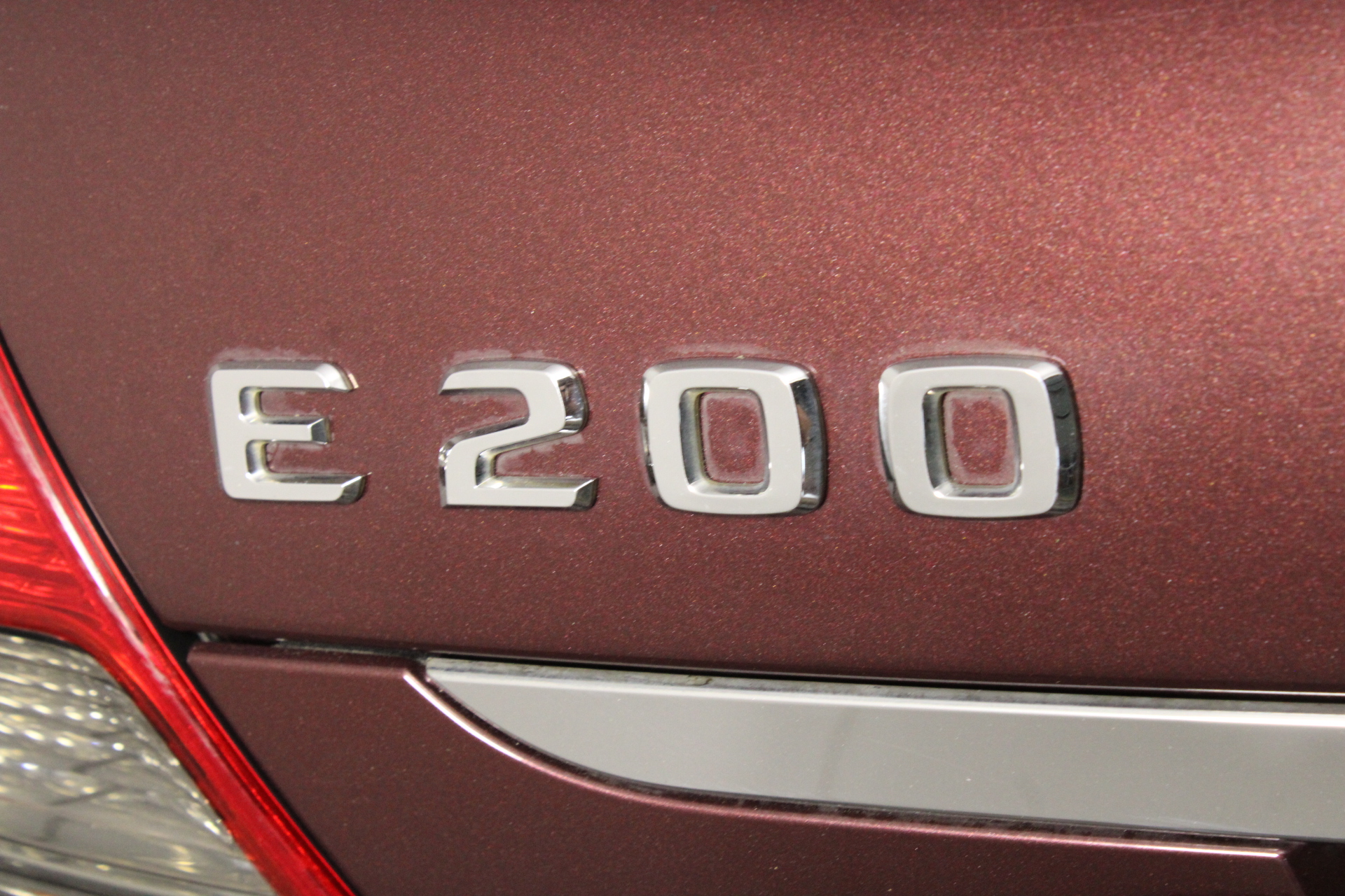 Bradman 5 Dollar Bi Metal Coin on Card of Issue 1996 Issued by RAM