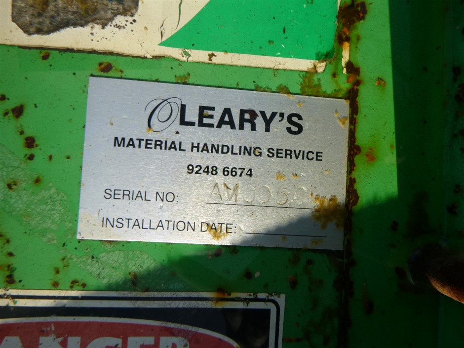 <p>2006 Custom Made Plant Trailer</p>