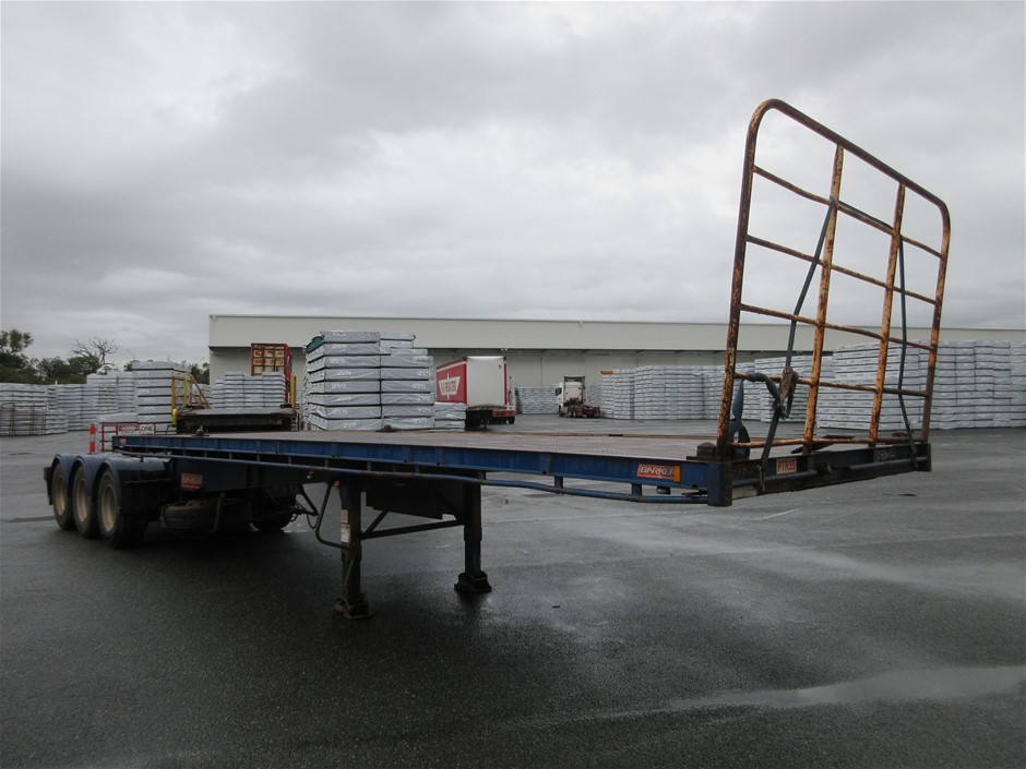 8mm Dyed & Heated Turquoise Gemstones Beaded Bracelet.