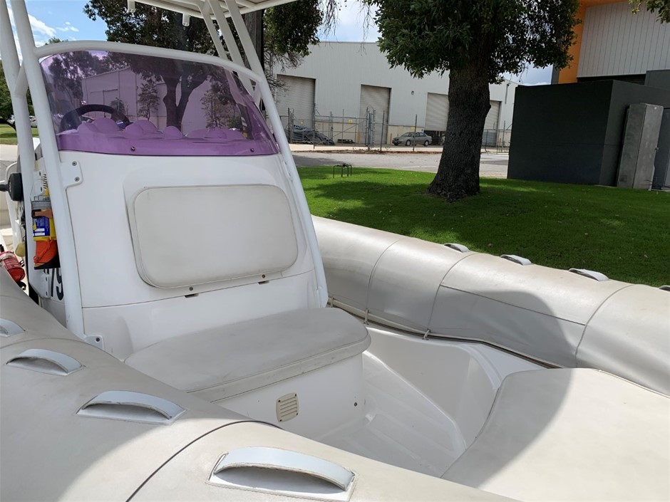 2004 Nissan Elgrand E51 Automatic 7 seats - Import