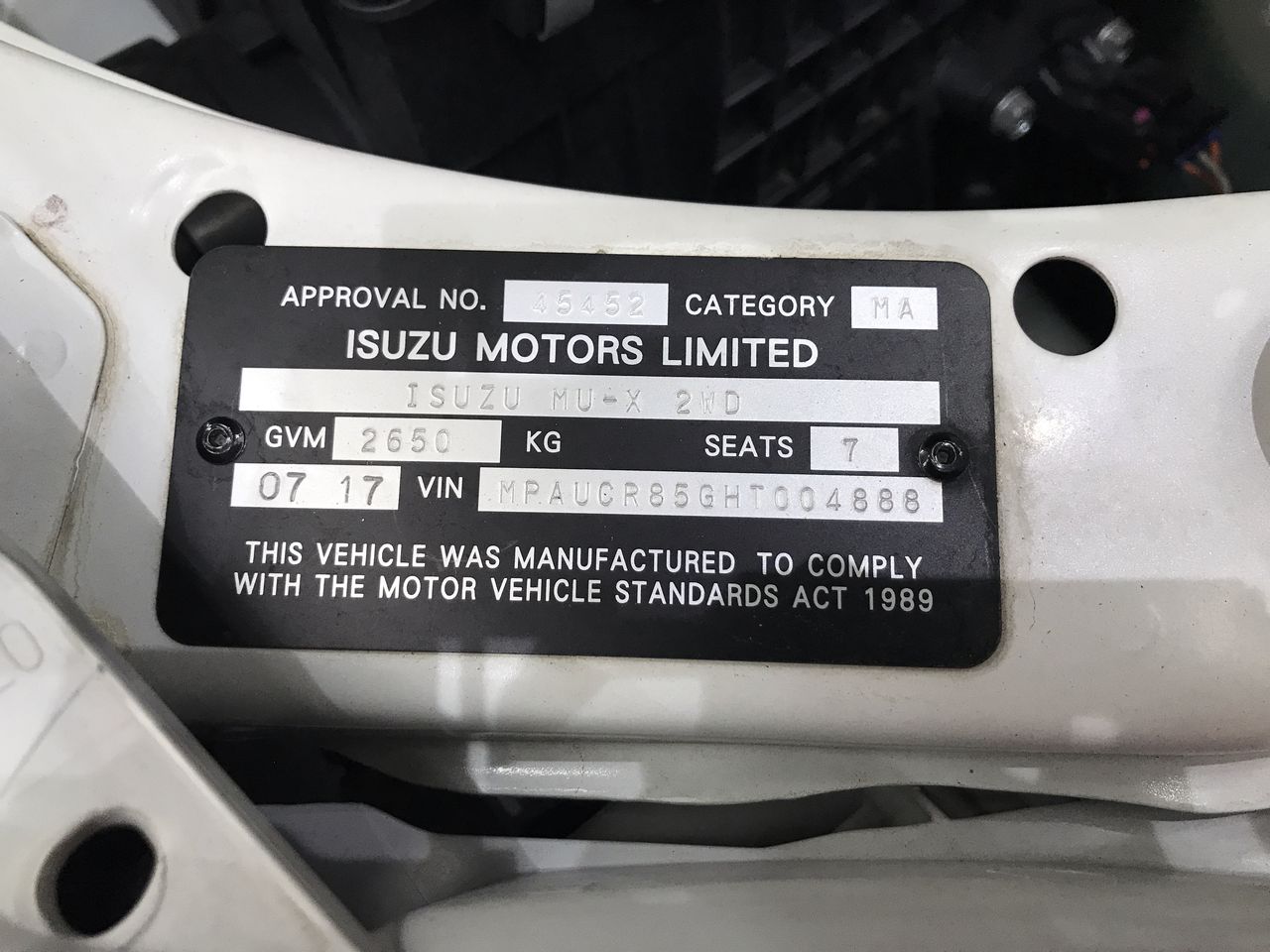 6 carats OPAL Solids Gemstones