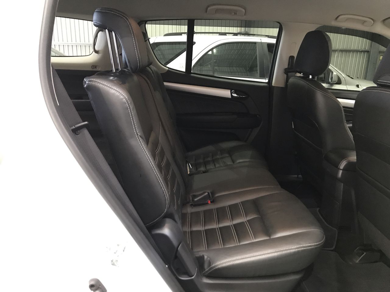 20 carats OPAL Solids Gemstones