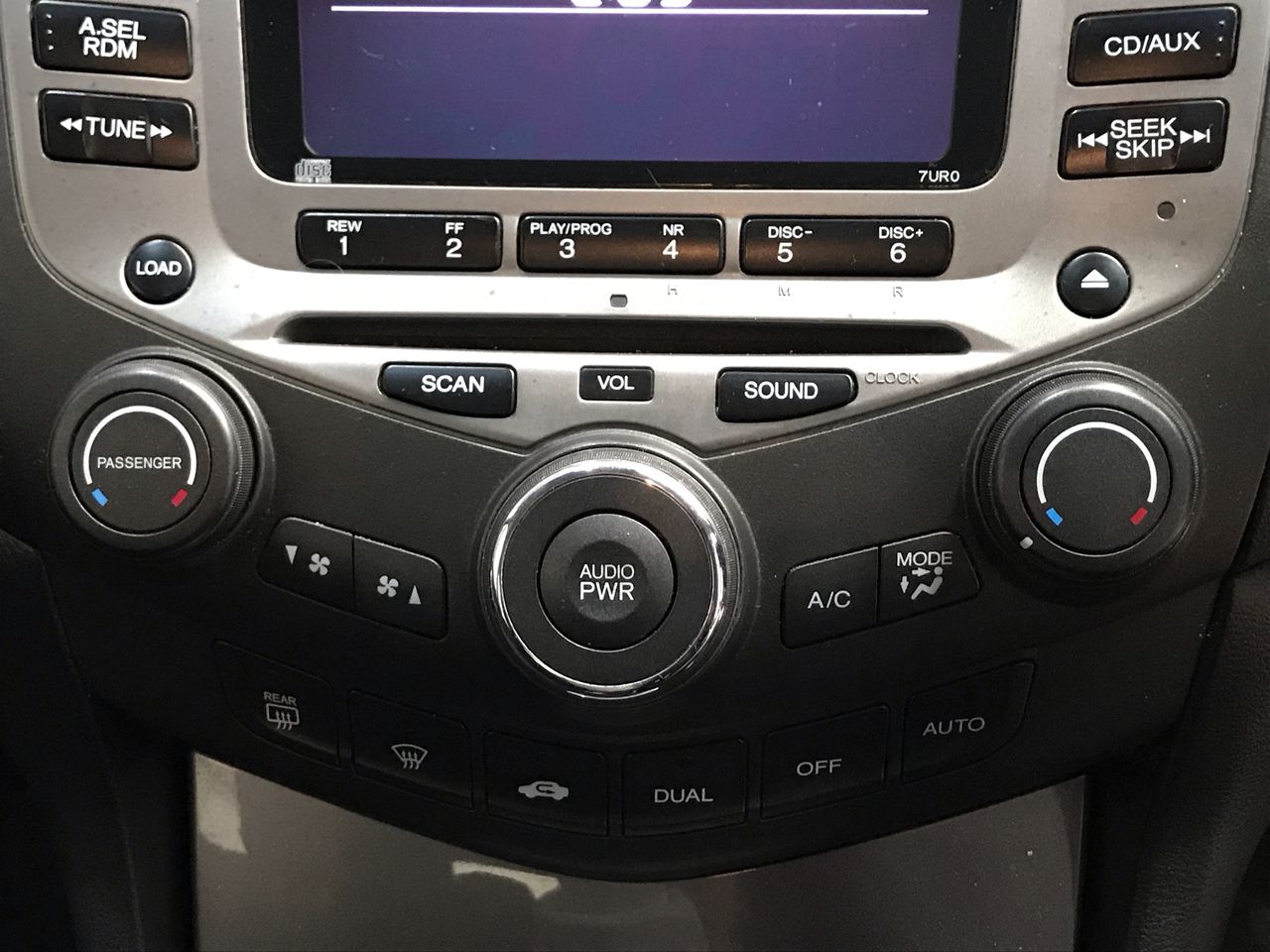 Twenty Obsidian Stone Arrowheads