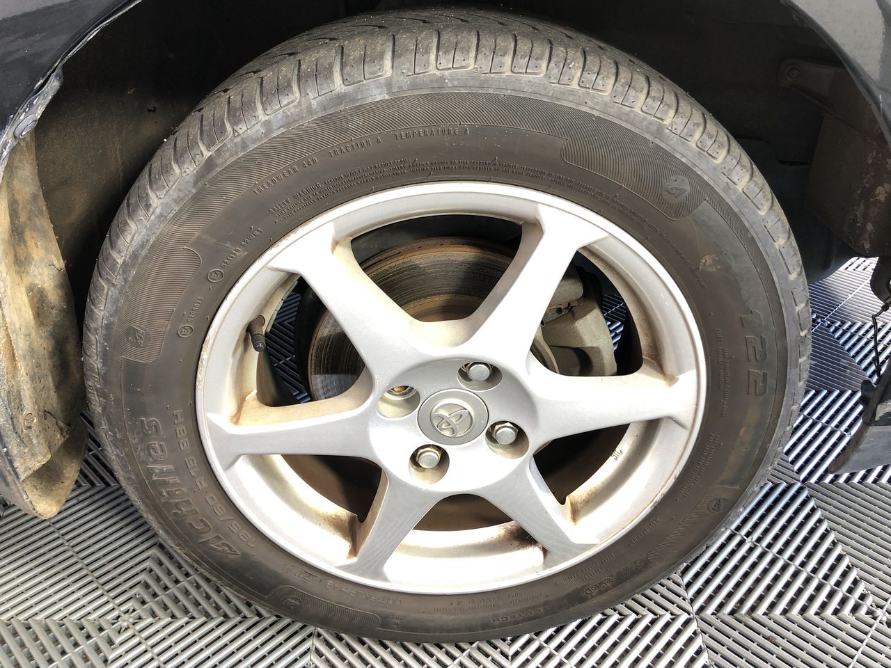 Cute Cross Beaded Bracelet - Silver