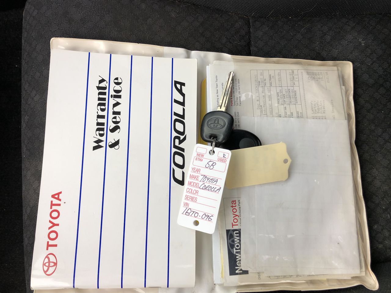 Stainless Steel Lightening Bolt Necklace in Silver