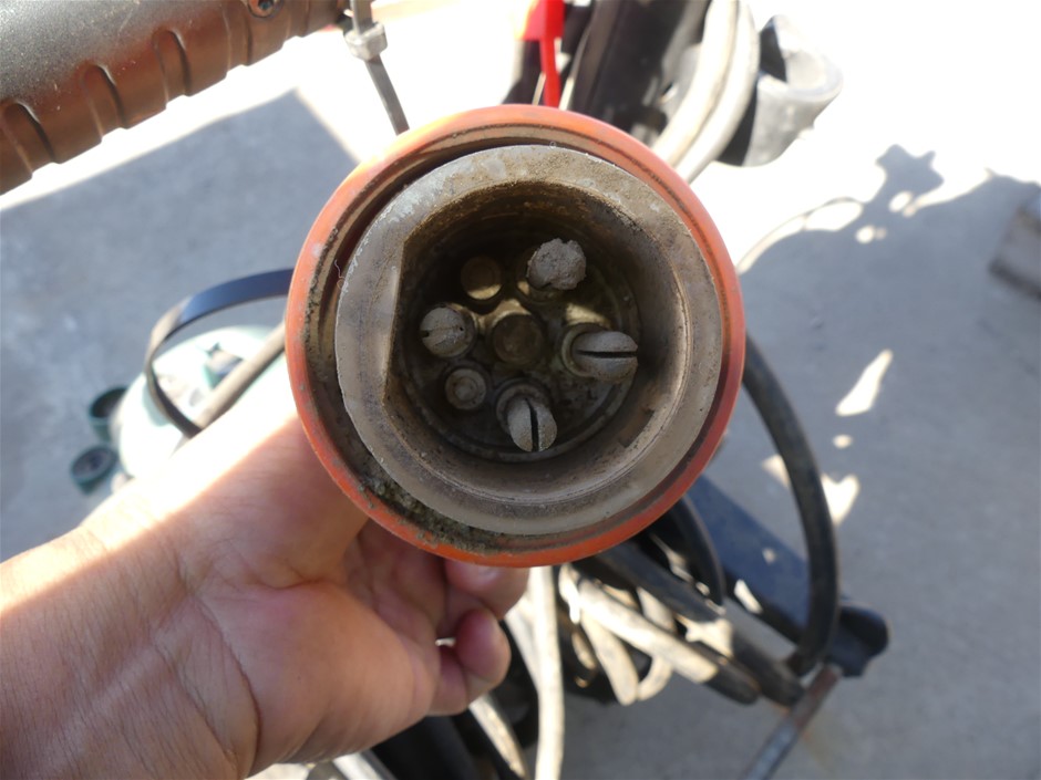 Pearl & Swarovski® Crystal Real Platinum Plated CBracelet