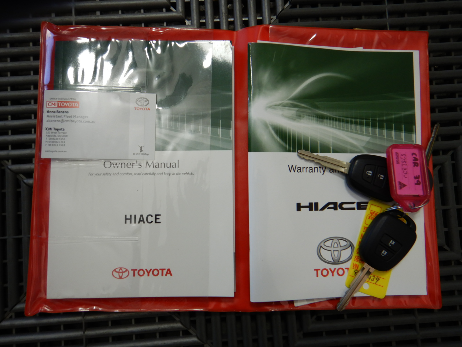 Stunning Rhodium Plated Champagne Crown Heart Ring - US Size 7