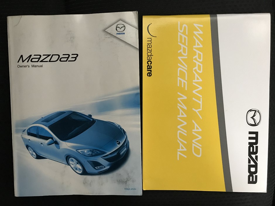 AVERY CD Labels, White Matte, 250 CD Labels and 500 Case Spine Labels (5697