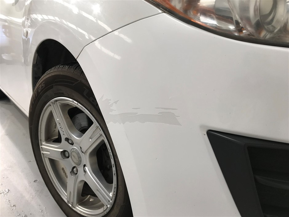 RABBIT Zippity Waiter's Corkscrew 2-Step Wine Opener, Red