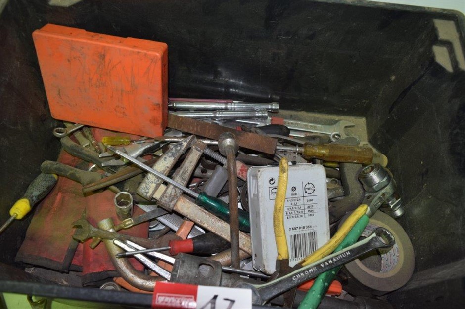 New Waterproof Men'S Watch Barrel Shaped Transparent Watch Popular