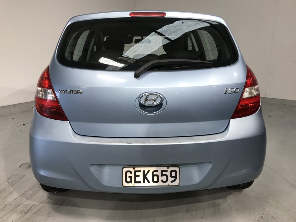 Duchesse De Paris Rosé Brut NV (6x 750mL), France.