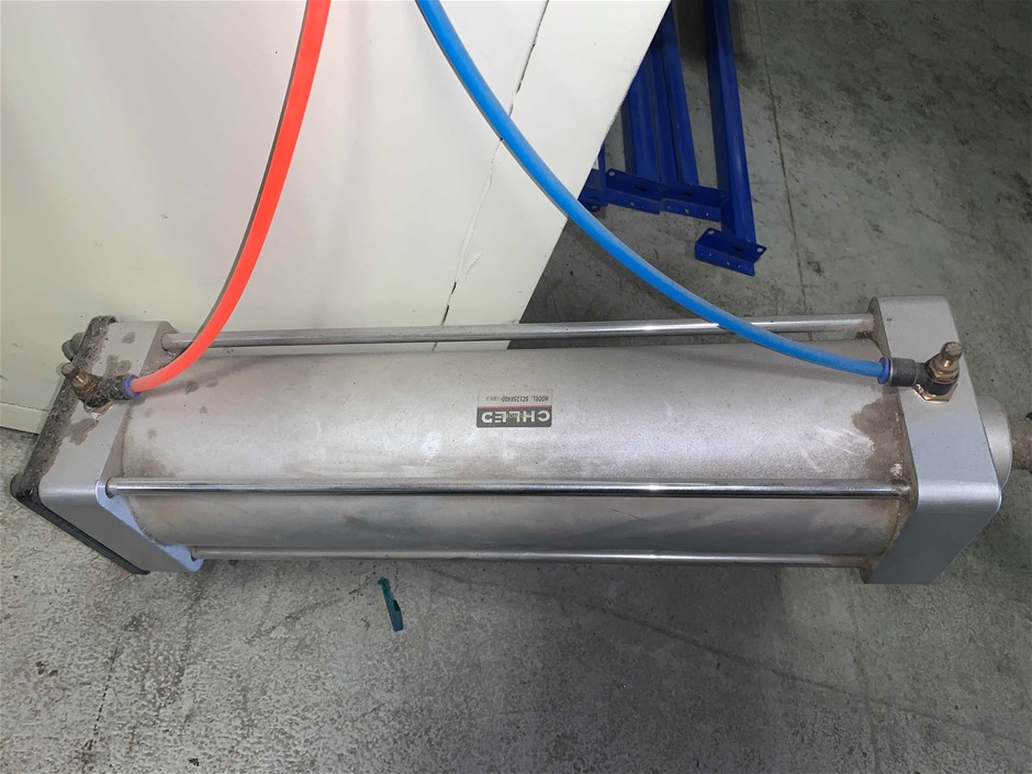 Copper Water Bottle Hammered 1 Litre for Ayurvedic Health Benefits