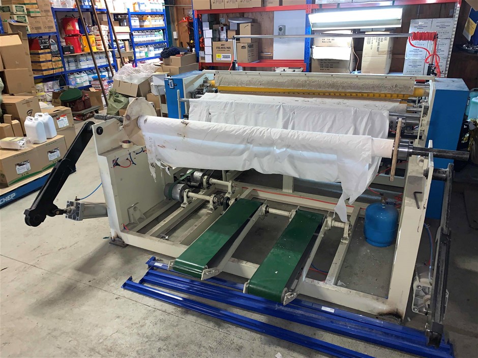 Approx 37 Ct of Loose Boulder Opal Chips (Coober Peby) In glass disp/bottle