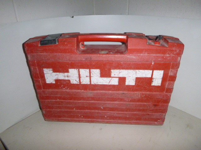 Brokenwood Cricket Pitch Red Cab Blend (6x 750mL).