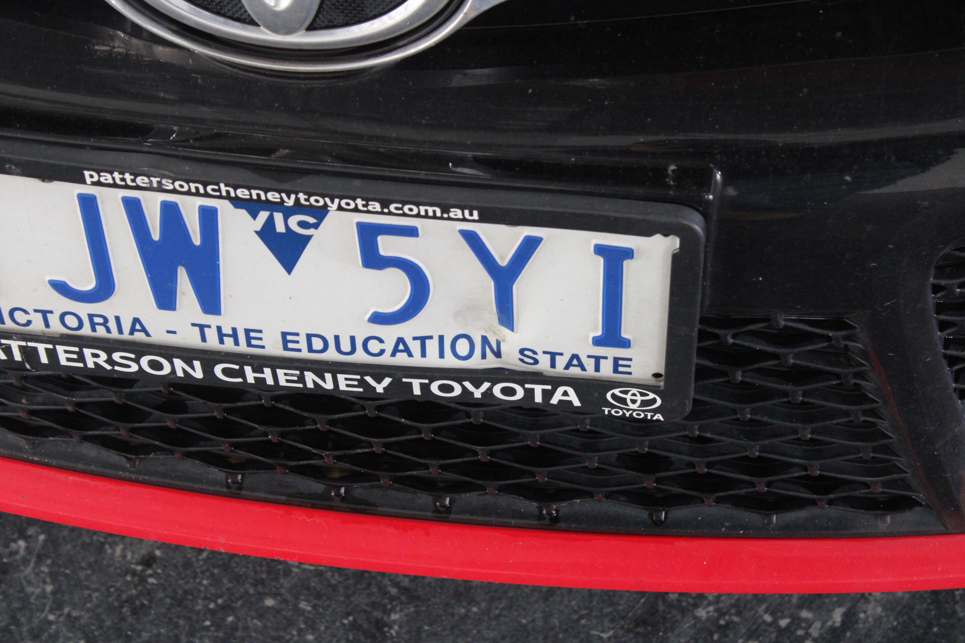 Seppelt The Great Entertainer Chardonnay Pinot Noir NV (6x 750mL).