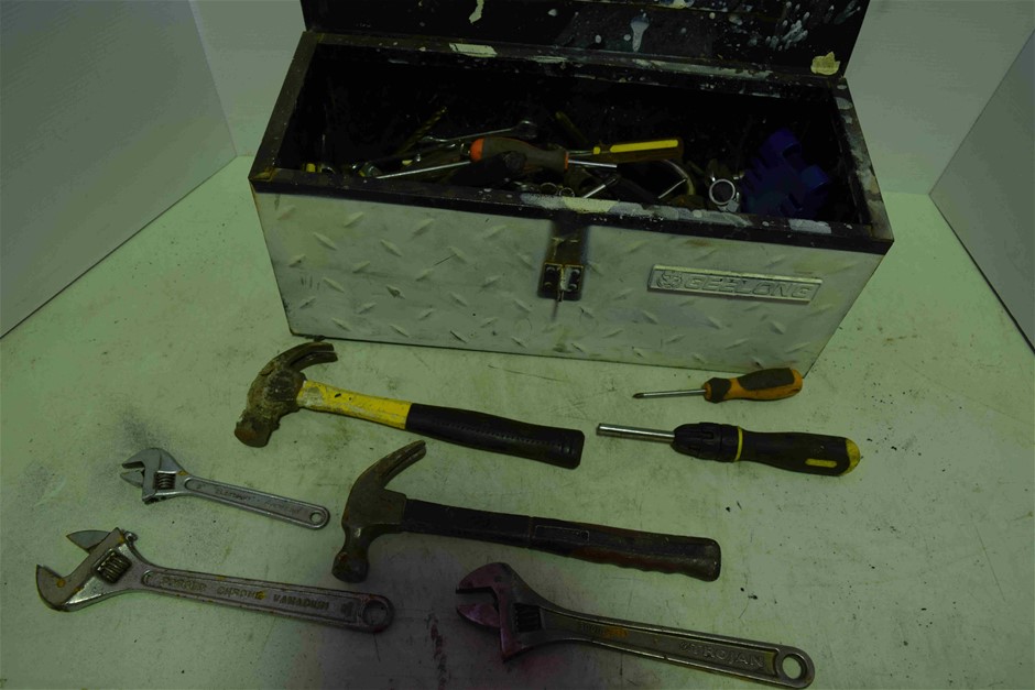 Farm Hand One of a Kind Organic Shiraz 2020 (6x 750mL) McLaren Vale