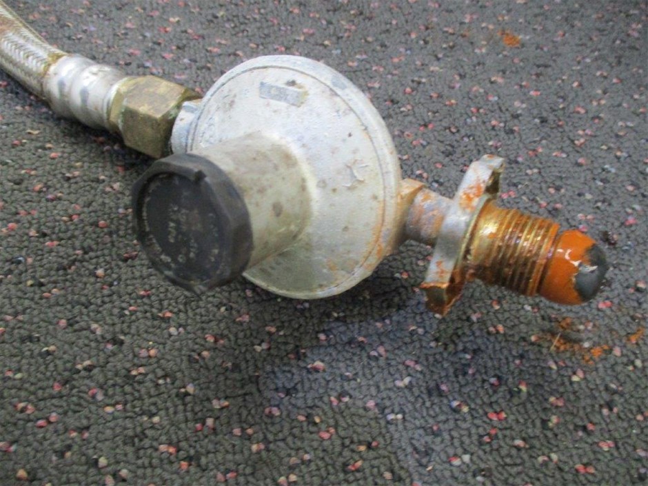 Yellow Gold Natural Garnet & Diamond Ring with Valuation