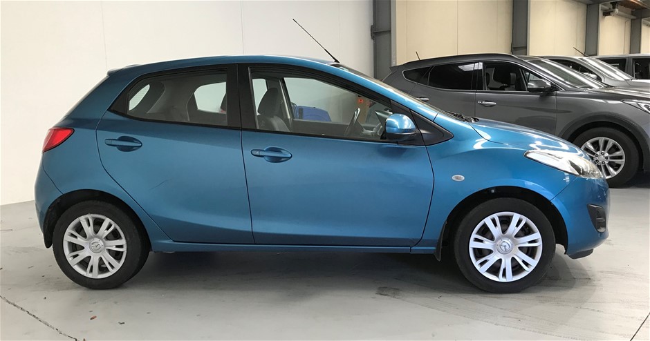 UNC 2023 $2 Vegemite Yellow RARE Coloured two dollar Coin