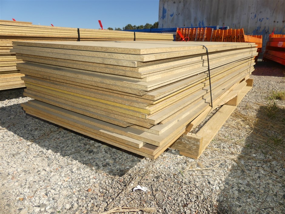 0.27 Carat white emerald cut diamond