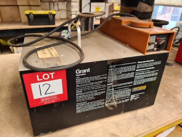 2004 Ford Fairlane Ghia BA Automatic Sedan