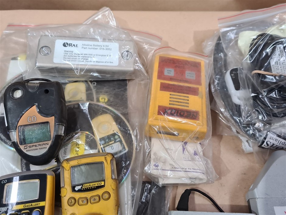 Microscope c-mount adapter