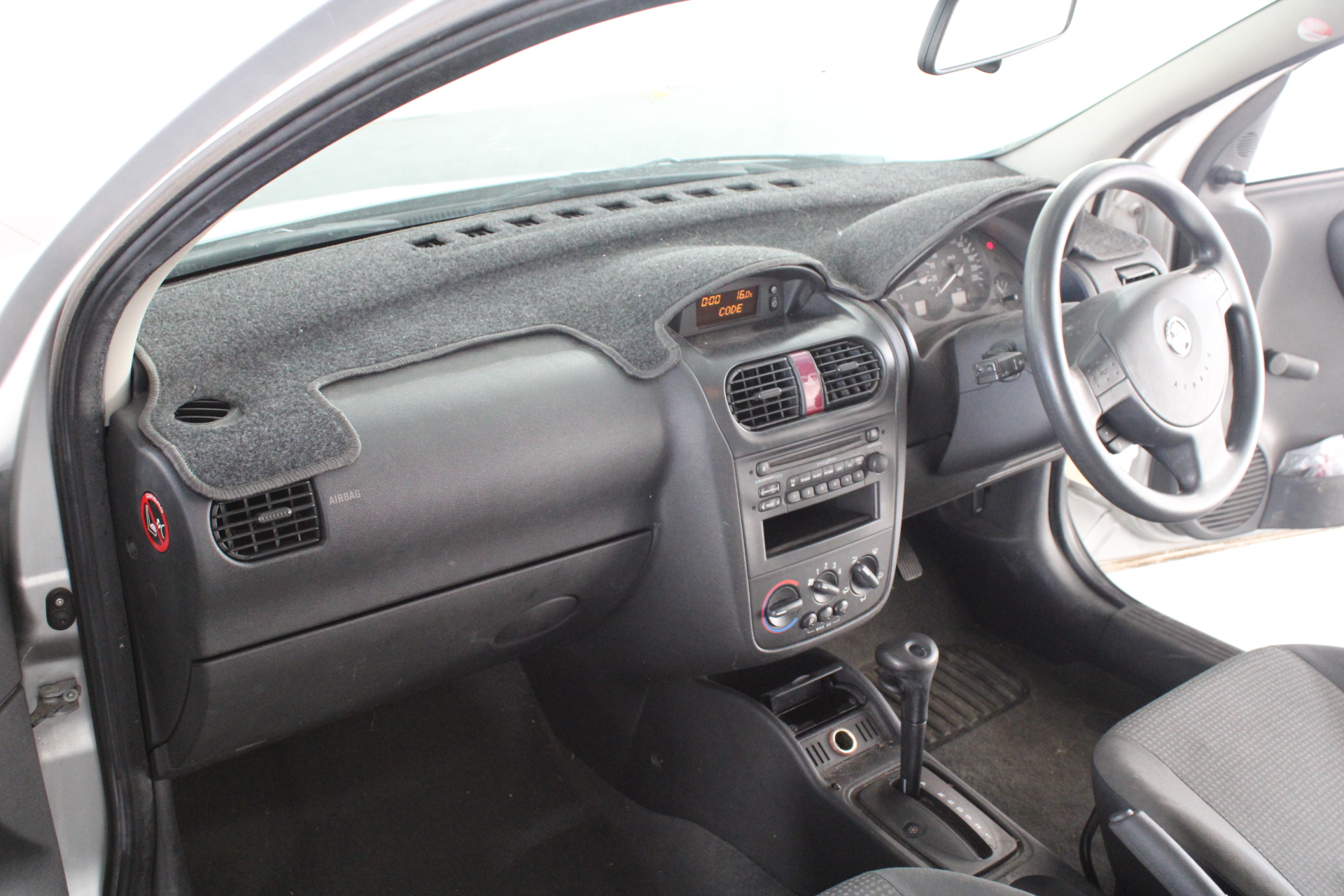 APC Smart-UPS 1000 UPS