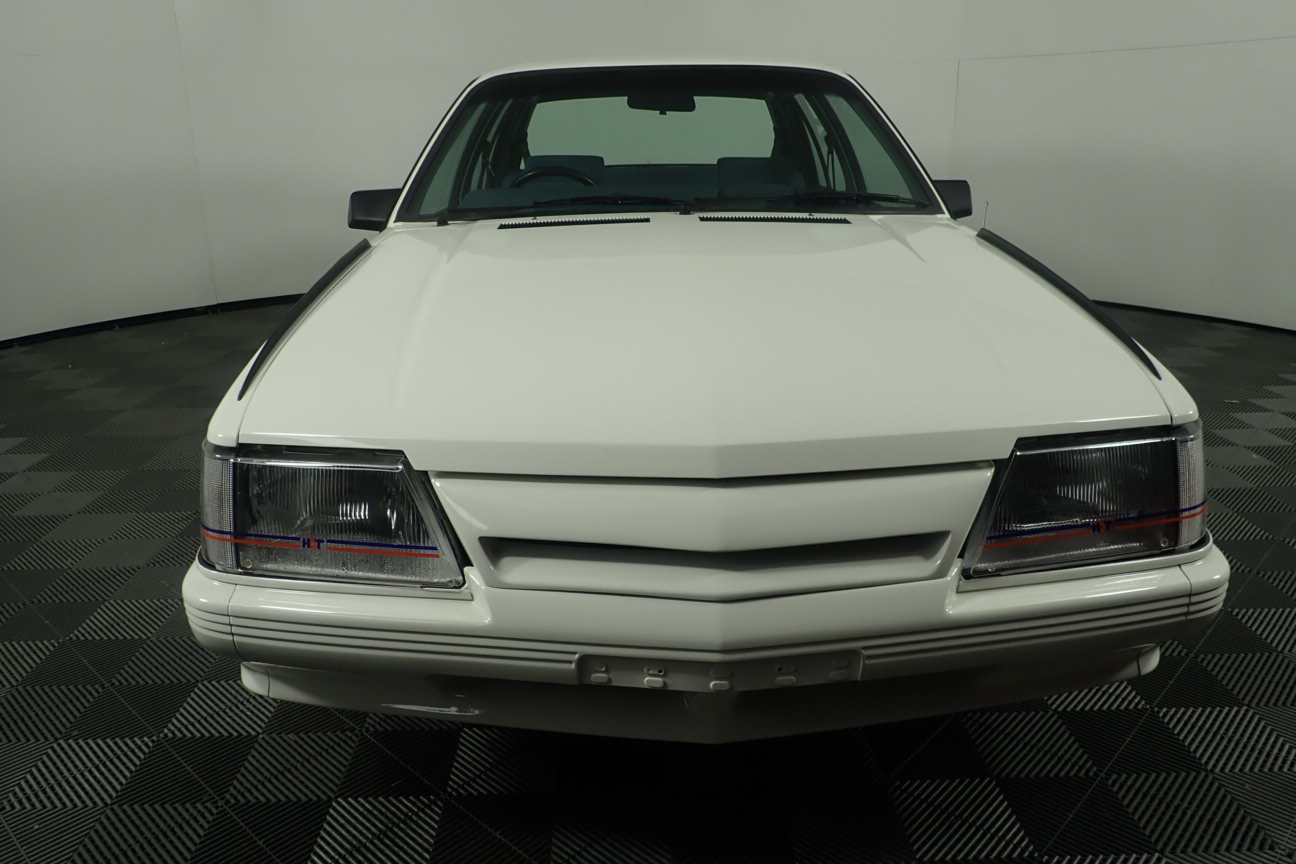 Redbank Emily Brut Cuvee NV (6x 750mL) King Valley, VIC.