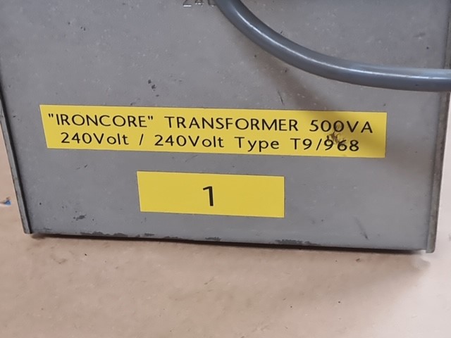 Wolf Blass Yellow Label Pinot Noir (6x 750mL). SA