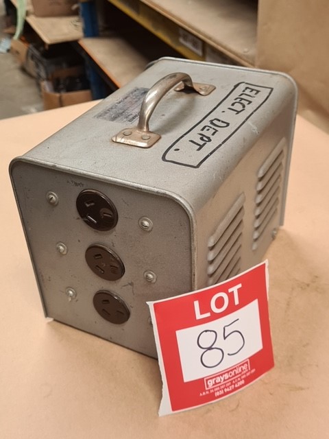 Wolf Blass Yellow Label Sauvignon Blanc  (6x 750mL).Current Vintage Release