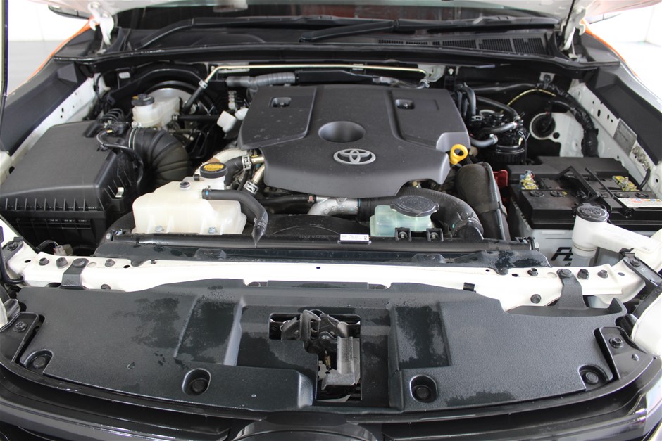 Wolf Blass Zero Sauvignon Blanc NV (6x 750mL).