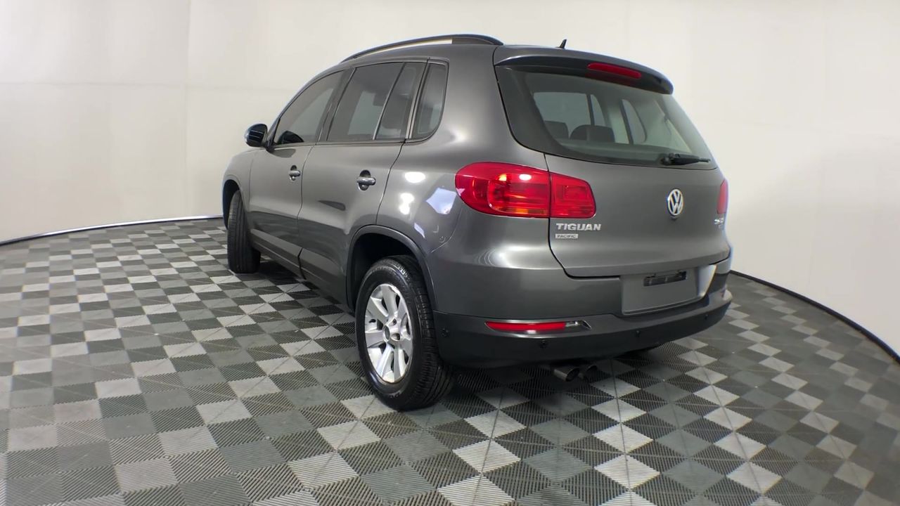 Elephant in the Room Buttery Chardonnay (6x 750mL).