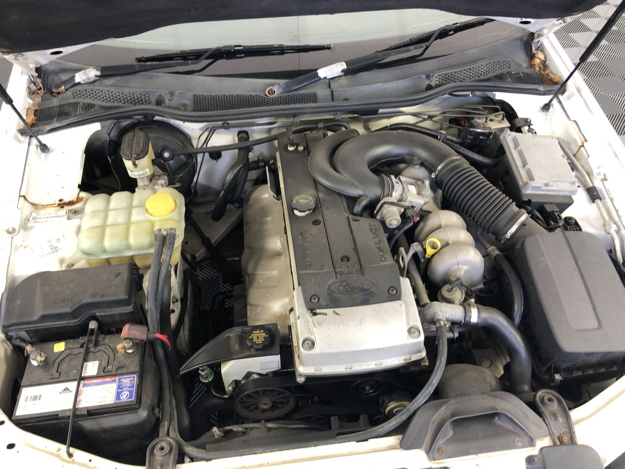 Jules Roy Pinot Noir 2024 (6x 750mL), France.