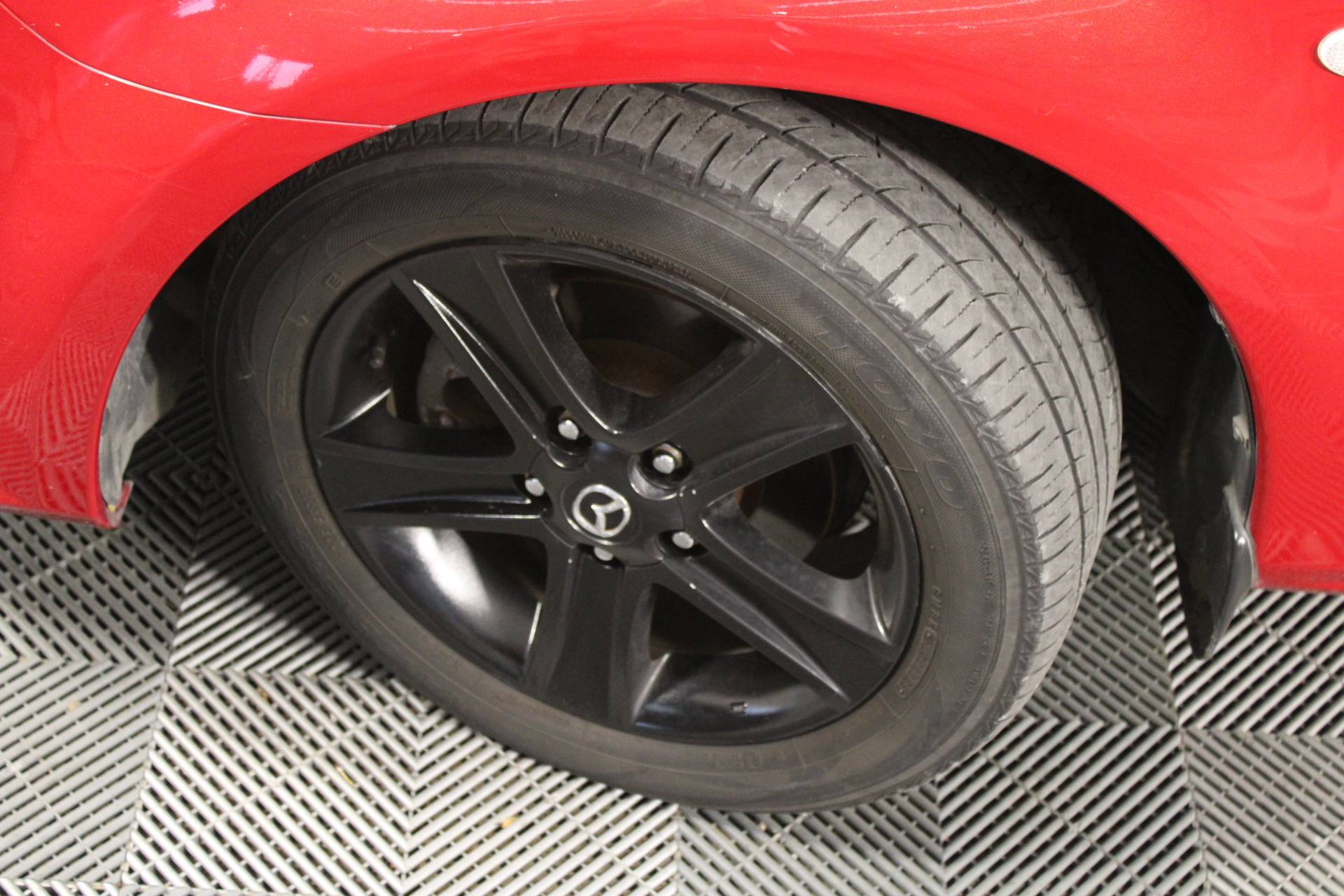 Lindeman's Gentleman's Collection Cabernet Sauvignon (6x 750mL).