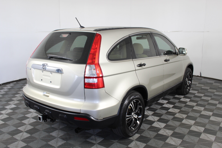 Wolf Blass Red Label Cabernet Merlot (6x 750mL).