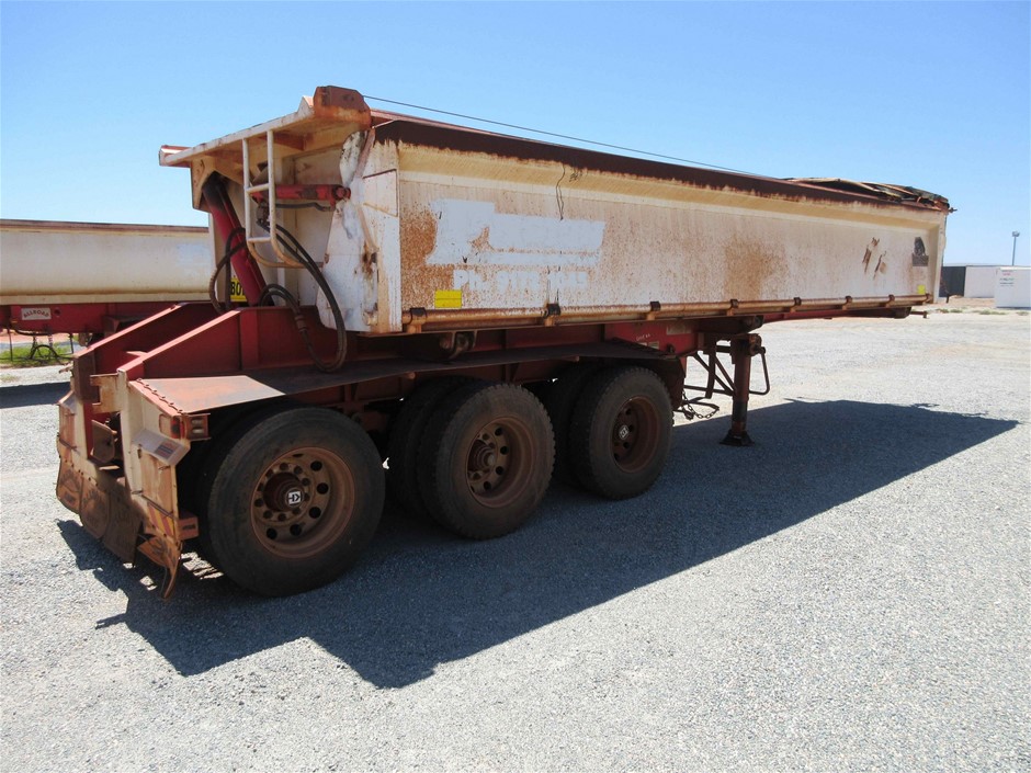 <p>Interbuild Holger Wine Rack 30 Bottle Holder</p>