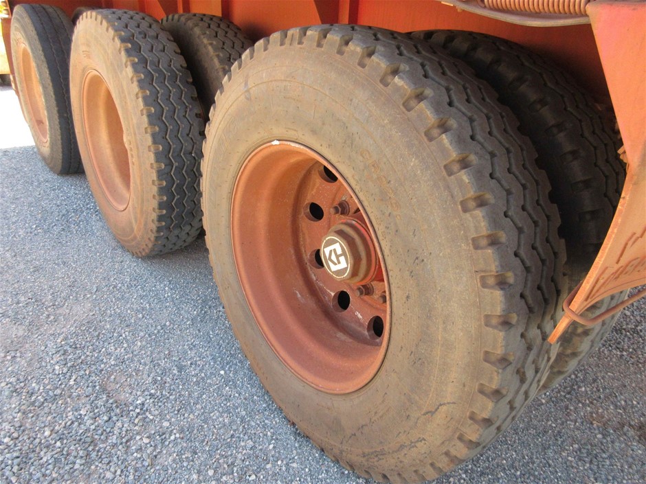 <p>French Oak Wine Barrel</p>