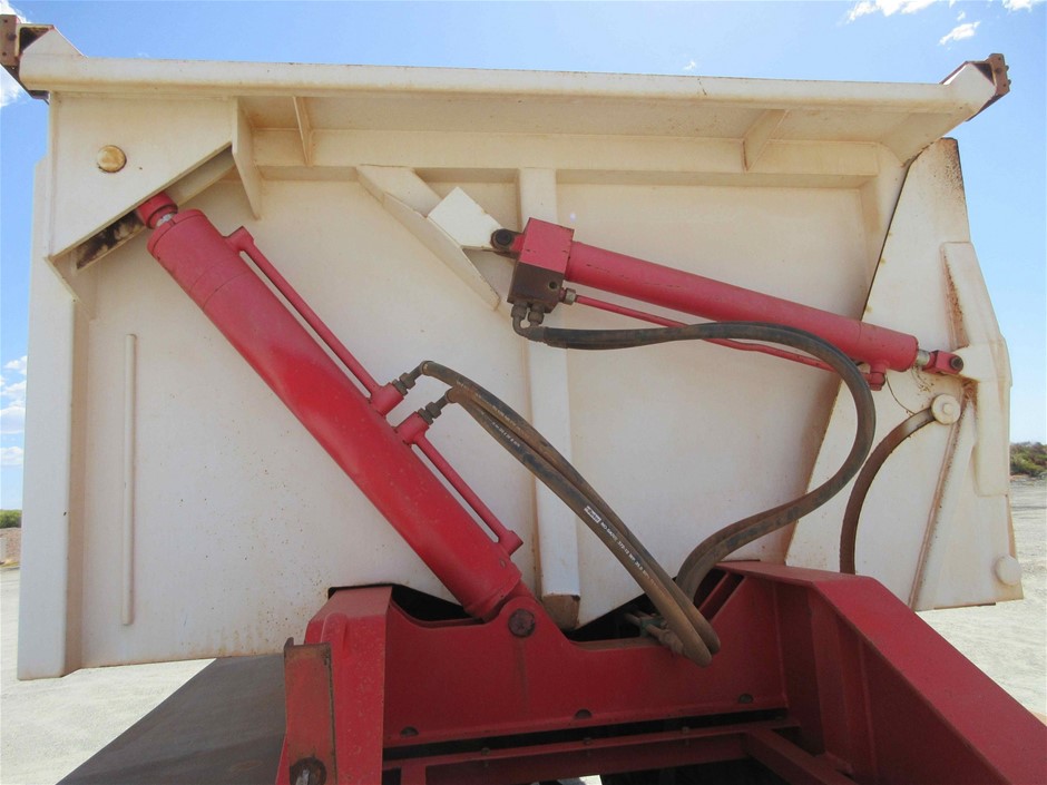 USOR LED Modern Crystal Chandeliers 3 Colors Dimmable Remote K9 Crystal Flu