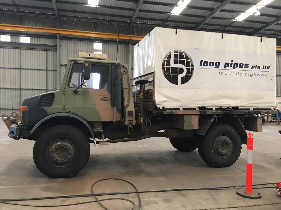 Wynns Cabernet Sauvignon 2002 (3x 750mL), Coonawarra.