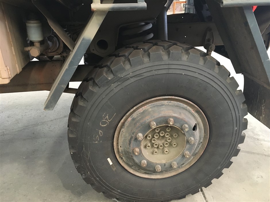 2025 Smart Watch For Men/Women Waterproof Bluetooth iPhone Samsung