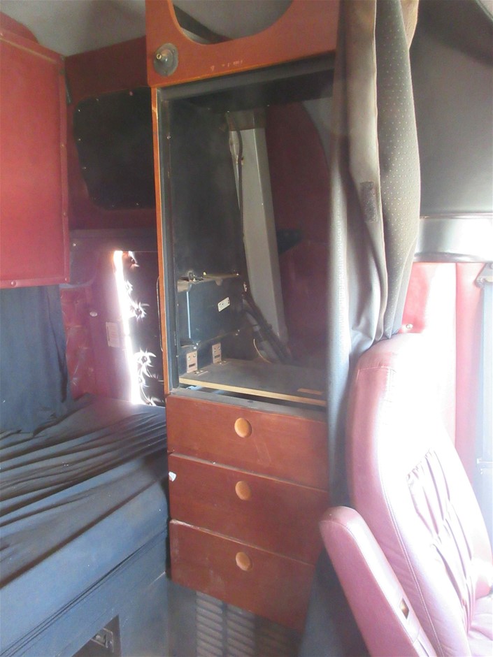 Stalking Horse Sauvignon Blanc 2024 (12x 750mL) Langhorne Creek, SA