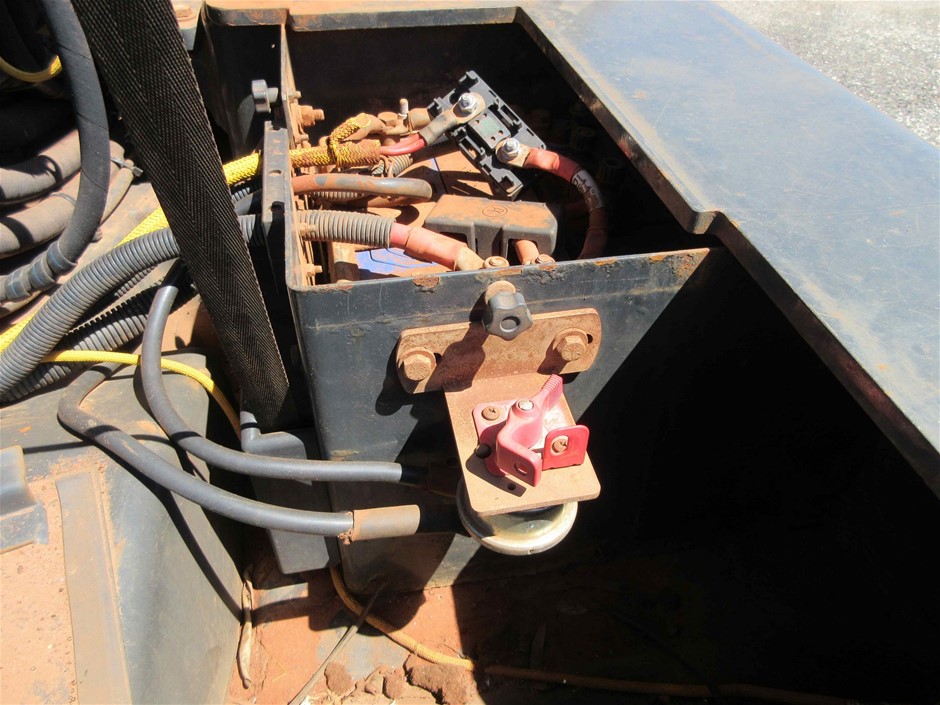 Elephant in the Room Cabernet Sauvignon (6x 750mL).