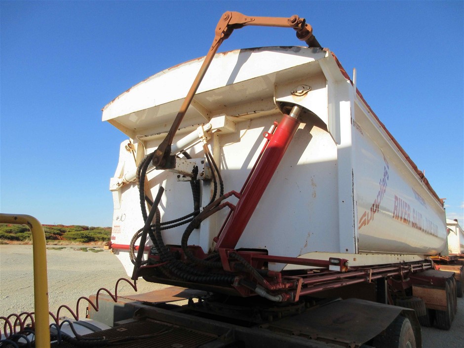 Duchesse De Paris Rosé Brut NV (6x 750mL), France.