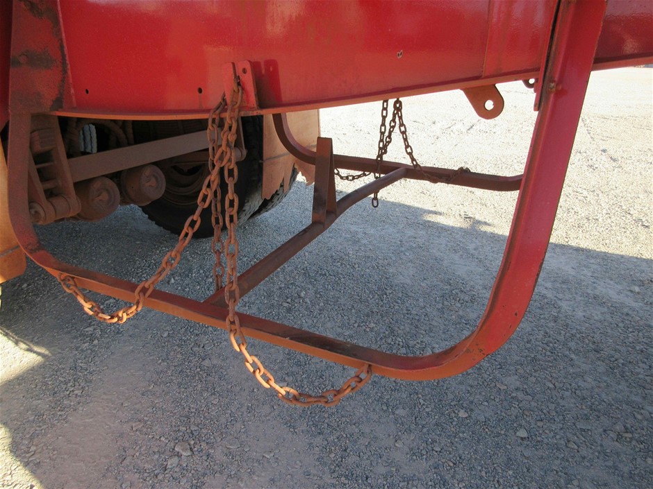 Elephant in the Room Buttery Chardonnay (6x 750mL).