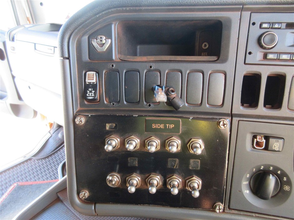 10mm Turquoise Persian Love Rhinestone Jewellery Set