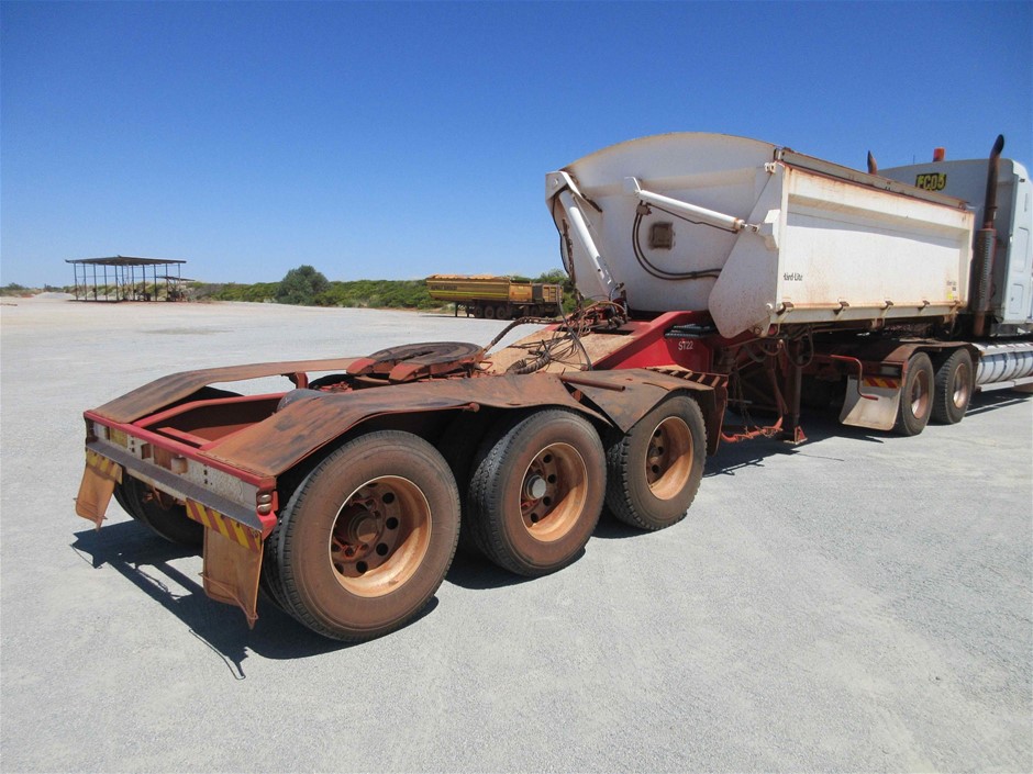 Hobart AMX Upright Passthrough / Corner Dishwasher