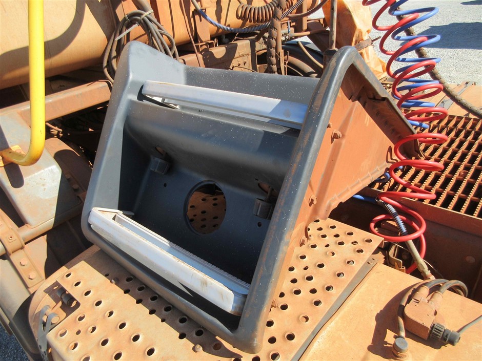 RIP CURL Boy's Mirage 3-2-One Ultimate 18" Boardshorts - Black, Size 8. RRP