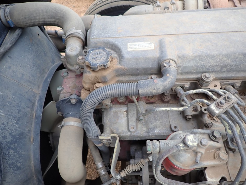 PEKKLE Kids' 3pc Rashguard Set, Size 5, Red Shark, Incl: Rashguard, Brief &