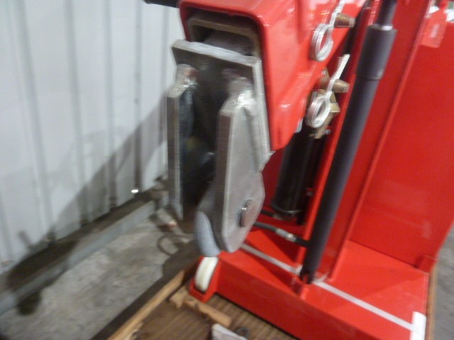 Dual Ram Hydraulic Grapple Attachment to Suit 5T Excavators(Unused),