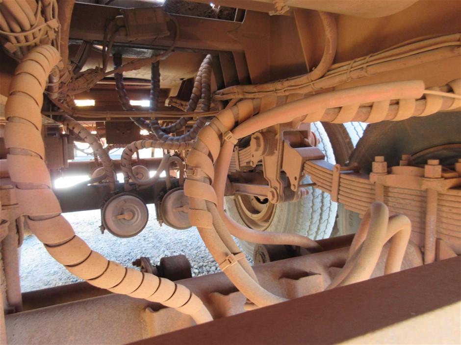 Workshop storage cabinet (Unused)