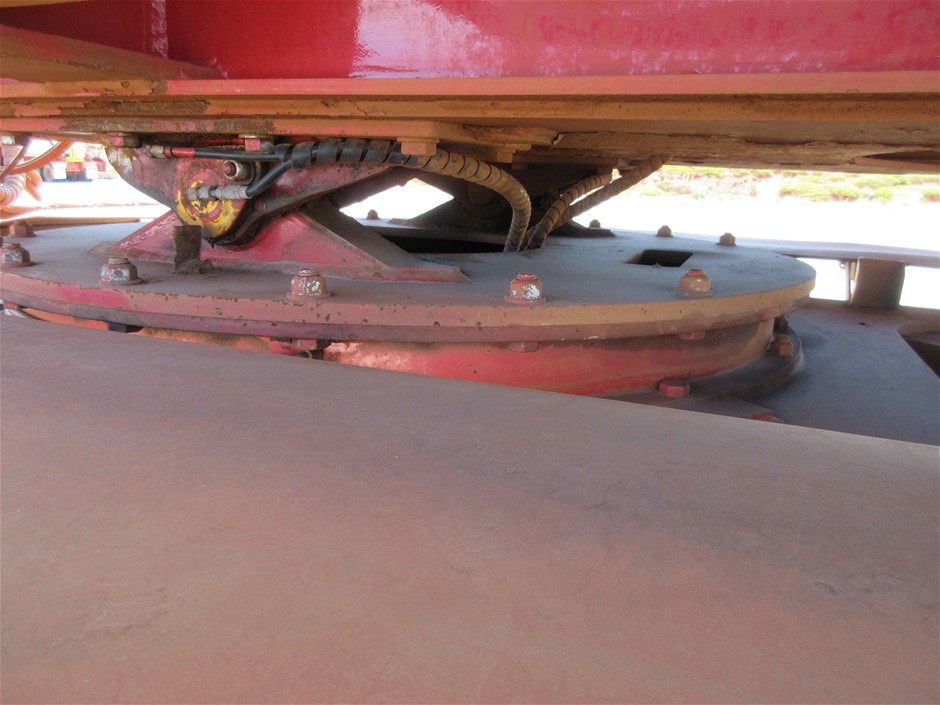 Quantity of 2 23.5-25 Earthmoving Tyres (Unused)